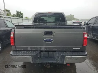 2014 Ford F-250 XL with VIN 1FT7W2B60EEA33908, listed as a Copart auction lot 54752765 with 215,428 mi miles and Salvage title. Bid and sale history available at DreamBid. Image 6.