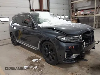 2019 BMW X7 xDrive50i z VIN 5UXCX4C5XKLS36078, wystawiony jako IAAI lot #41042718 z przebiegiem Nie podano mil oraz . Historia ofert i sprzedaży dostępna na DreamBid. Obrazek 1.