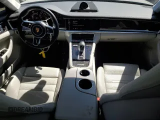 2018 Porsche Panamera z VIN WP0CF2A73JL195353, wystawiony jako Copart lot #49626684 z przebiegiem 18 514 mil mil oraz Szkoda całkowita • Salvage title. Historia ofert i sprzedaży dostępna na DreamBid. Obrazek 8.