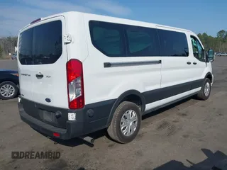 2024 Ford Transit Passenger XL with VIN 1FBAX2YGXRKA28228, listed as a IAAI auction lot 41557793 with 32,264 mi miles and . Bid and sale history available at DreamBid. Image 4.