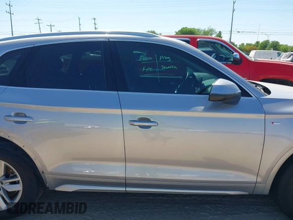 2022 Audi Q5 S line Premium with VIN WA1GAAFY2N2119625, listed as a IAAI auction lot 41979117 with 18,694 mi miles and . Bid and sale history available at DreamBid. Image 13.