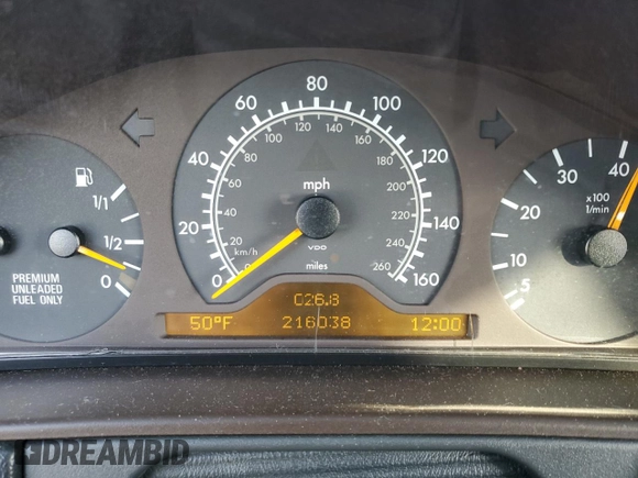 1997 Mercedes-Benz E-Class with VIN WDBJF72F6VA523987, listed as a Copart auction lot 82932444 with 216,038 mi miles and Clean Title. Bid and sale history available at carsss.com. Image 9.