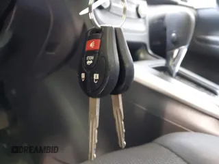 2018 Nissan Sentra S z VIN 3N1AB7AP8JY336041, wystawiony jako IAAI lot #42341452 z przebiegiem 101 317 mil mil oraz . Historia ofert i sprzedaży dostępna na DreamBid. Obrazek 11.