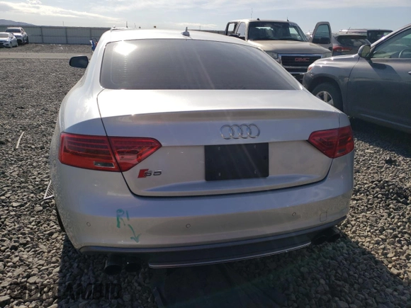 2014 Audi S5 Premium Plus with VIN WAUCGAFR7EA026615, listed as a Copart auction lot 55121824 with 17,817 mi miles and Salvage Title. Bid and sale history available at carsss.com. Image 6.