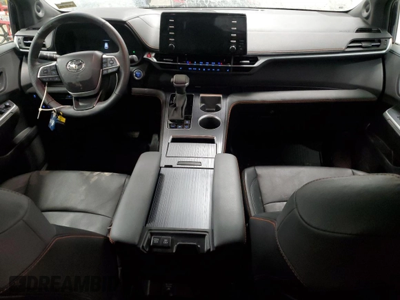 2024 Toyota Sienna XSE z VIN 5TDDSKFC2RS117341, wystawiony jako Copart lot #46500865 z przebiegiem 14 637 mil mil oraz Szkoda całkowita • Salvage title. Historia ofert i sprzedaży dostępna na DreamBid. Obrazek 8.