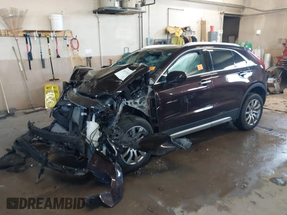2020 Cadillac XT4 AWD Premium Luxury with VIN 1GYFZDR48LF121111, listed as a IAAI auction lot 41533664 with Not Provided miles. Bid and sale history available at carsss.com. Image 2.