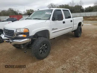 2005 GMC Sierra 2500HD SLE z VIN 1GTHK232X5F814327, wystawiony jako Copart lot #47175665 z przebiegiem 220 255 mil mil oraz Szkoda całkowita • Salvage title. Historia ofert i sprzedaży dostępna na DreamBid. Obrazek 1.