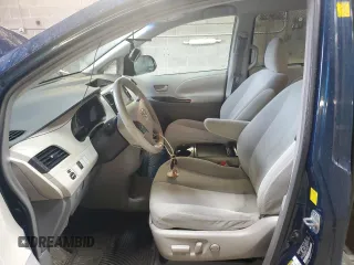 2011 Toyota Sienna LE with VIN 5TDJK3DC7BS016720, listed as a Copart auction lot 52746125 with 117,617 mi miles and Salvage Title. Bid and sale history available at carsss.com. Image 7.