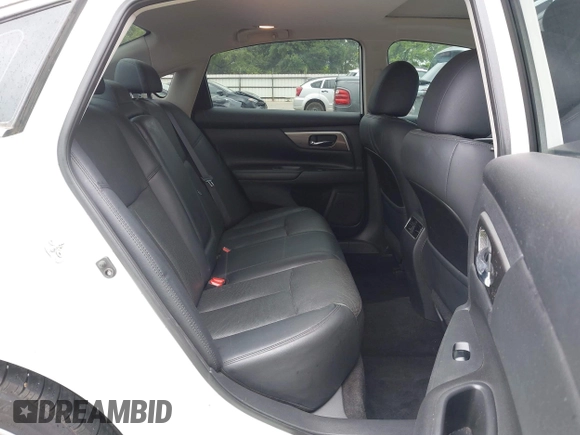 2015 Nissan Altima S with VIN 1N4AL3AP4FN309576, listed as a IAAI auction lot 41924345 with 163,124 mi miles and . Bid and sale history available at DreamBid. Image 8.