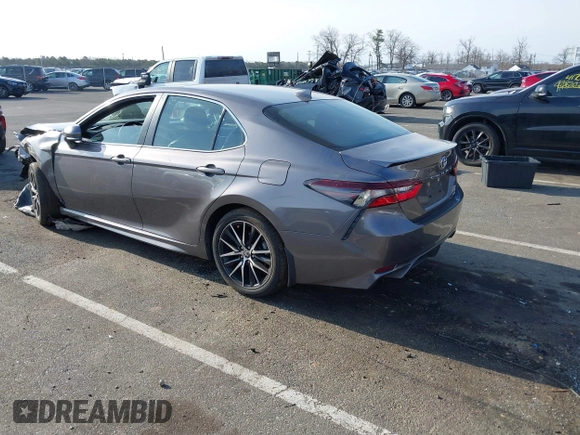 2023 Toyota Camry SE z VIN 4T1G11BK7PU077382, wystawiony jako IAAI lot #41785765 z przebiegiem 34 953 mil mil oraz . Historia ofert i sprzedaży dostępna na DreamBid. Obrazek 3.