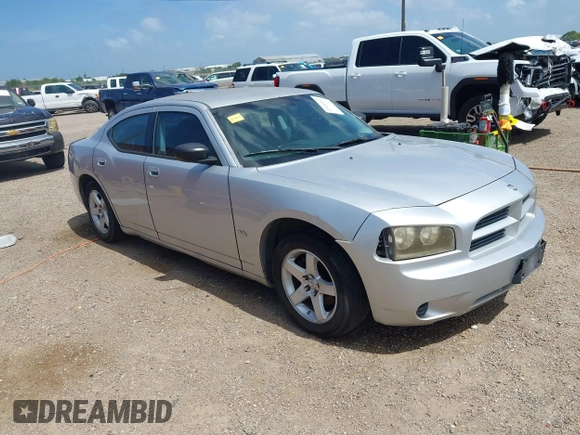 2008 Dodge Charger z VIN 2B3KA43GX8H303530, wystawiony jako IAAI lot #42448562 z przebiegiem 234 466 mil mil oraz . Historia ofert i sprzedaży dostępna na DreamBid. Obrazek 1.