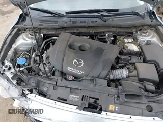 2017 Mazda 3 Grand Touring z VIN 3MZBN1W30HM133185, wystawiony jako IAAI lot #42279730 z przebiegiem 6 518 mil mil oraz . Historia ofert i sprzedaży dostępna na DreamBid. Obrazek 10.