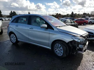 2017 Mercedes-Benz B with VIN WDDVP9AB8HJ012348, listed as a Copart auction lot 40784634 with 23,673 mi miles. Bid and sale history available at carsss.com. Image 4.