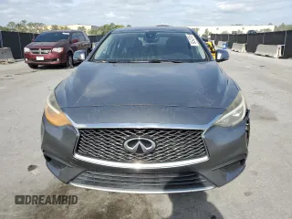 2018 Infiniti QX30 Luxury z VIN SJKCH5CP2JA057398, wystawiony jako Copart lot #54543755 z przebiegiem 99 058 mil mil oraz Tytuł czysty. Historia ofert i sprzedaży dostępna na DreamBid. Obrazek 5.