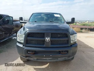 2018 Ram 2500 Tradesman with VIN 3C6UR5HL4JG287883, listed as a IAAI auction lot 42458530 with 100,826 mi miles and . Bid and sale history available at DreamBid. Image 12.