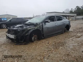 2020 Nissan Maxima SV with VIN 1N4AA6CV5LC373779, listed as a Copart auction lot 45088765 with 109,443 mi miles and Salvage Title. Bid and sale history available at carsss.com. Image 1.