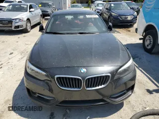 2015 BMW 2 Series 228i z VIN WBA1F5C57FV256989, wystawiony jako Copart lot #62583215 z przebiegiem 110 112 mil mil oraz Szkoda całkowita • Salvage title. Historia ofert i sprzedaży dostępna na DreamBid. Obrazek 5.