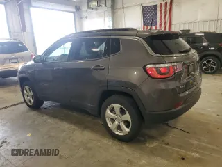 2018 Jeep Compass Latitude z VIN 3C4NJDBB0JT482336, wystawiony jako Copart lot #55093735 z przebiegiem 64 965 mil mil oraz Nie do naprawy. Historia ofert i sprzedaży dostępna na DreamBid. Obrazek 2.