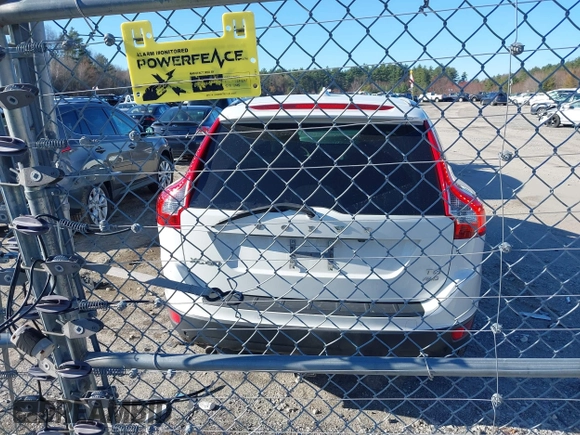 2013 Volvo XC60 T6 with VIN YV4902DZ8D2420737, listed as a IAAI auction lot 41986161 with 165,954 mi miles. Bid and sale history available at carsss.com. Image 16.
