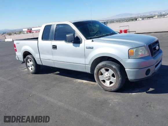 2006 Ford F-150 STX with VIN 1FTRX12W86KA94247, listed as a IAAI auction lot 41730539 with 301,333 mi miles. Bid and sale history available at carsss.com. Image 1.