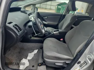 2013 Toyota Prius One with VIN JTDKN3DU3D5674712, listed as a Copart auction lot 64552385 with 221,605 mi miles and Non repairable. Bid and sale history available at DreamBid. Image 7.