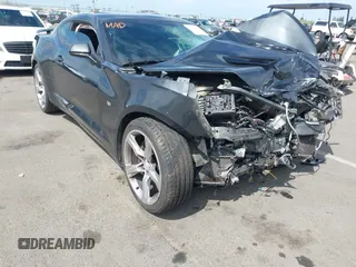 2017 Chevrolet Camaro 1SS z VIN 1G1FF1R77H0102947, wystawiony jako IAAI lot #42011640 z przebiegiem Nie podano mil oraz . Historia ofert i sprzedaży dostępna na DreamBid. Obrazek 1.