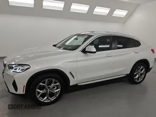 2024 BMW X4 xDrive30i z VIN 5UX33DT07R9W64617, wystawiony jako Copart lot #58201195 z przebiegiem 32 485 mil mil oraz Tytuł czysty. Historia ofert i sprzedaży dostępna na DreamBid. Obrazek 1.