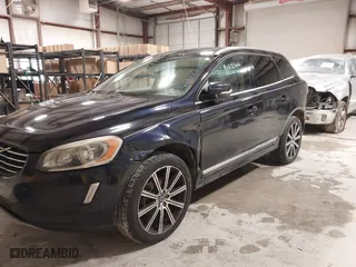 2016 Volvo XC60 T5 Drive-E Premier with VIN YV440MDK4G2853615, listed as a IAAI auction lot 41642524 with 173,852 mi miles. Bid and sale history available at carsss.com. Image 6.
