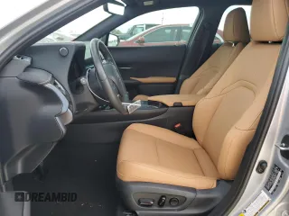 2024 Lexus UX 250h Premium с VIN JTHP6JBH4R2164664, выставлен на аукционе Copart как лот 73791184 с пробегом 4 867 миль миль и На запчасти • Non repairable. История ставок и продаж доступна на DreamBid. Изображение 7.