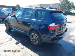 2008 BMW X3 3.0si z VIN WBXPC93458WJ15438, wystawiony jako IAAI lot #42203144 z przebiegiem 91 203 mil mil oraz . Historia ofert i sprzedaży dostępna na DreamBid. Obrazek 3.
