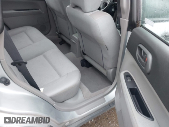 2003 Subaru Forester X with VIN JF1SG63623H732701, listed as a IAAI auction lot 41915863 with 245,313 mi miles. Bid and sale history available at carsss.com. Image 8.