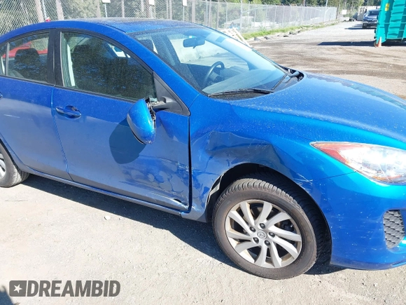 2012 Mazda 3 i Touring with VIN JM1BL1V77C1640555, listed as a IAAI auction lot 42180402 with 87,032 mi miles and . Bid and sale history available at DreamBid. Image 6.