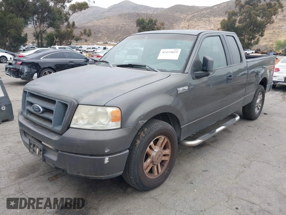 2005 Ford F-150 STX with VIN 1FTRX12W95NA79186, listed as a IAAI auction lot 42433025 with 149,748 mi miles and . Bid and sale history available at DreamBid. Image 2.