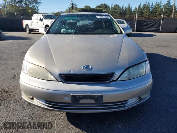 1997 Lexus ES 300 Luxury Sport Sdn with VIN JT8BF22G7V0064748, listed as a Copart auction lot 78067064 with 198,616 mi miles and Salvage Title. Bid and sale history available at carsss.com. Image 5.