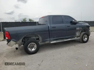 2018 Ram 2500 Tradesman with VIN 3C6UR5CL4JG142236, listed as a Copart auction lot 57782635 with 197,337 mi miles and Salvage title. Bid and sale history available at DreamBid. Image 3.