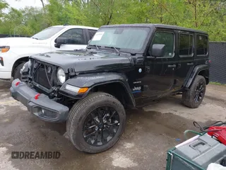 2024 Jeep Wrangler Sahara with VIN 1C4RJXP67RW274877, listed as a IAAI auction lot 42119319 with 7,157 mi miles and . Bid and sale history available at DreamBid. Image 17.