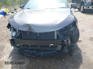 2017 Toyota Camry XLE with VIN 4T1BF1FK0HU402574, listed as a IAAI auction lot 41889015 with 155,470 mi miles. Bid and sale history available at carsss.com. Image 6.