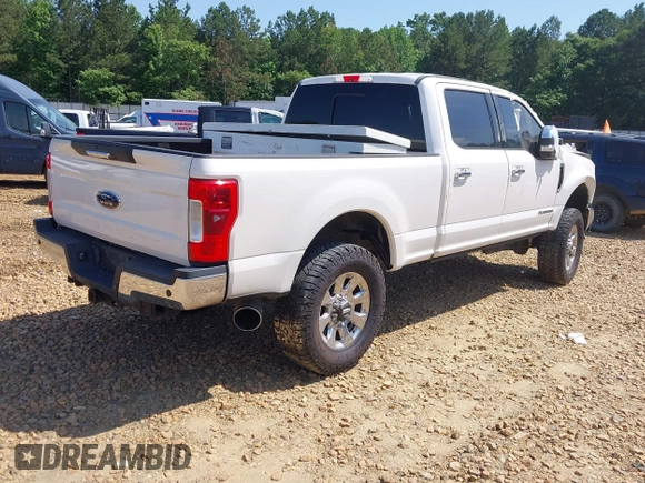 2017 Ford F-250 Lariat с VIN 1FT7W2BT6HEC29829, выставлен на аукционе IAAI как лот 39307635 с пробегом 137 658 миль миль и . История ставок и продаж доступна на DreamBid. Изображение 4.