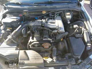 2001 Lexus IS with VIN JTHBD182810002006, listed as a IAAI auction lot 41487806 with 186,809 mi miles. Bid and sale history available at carsss.com. Image 10.