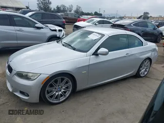 2010 BMW 3 Series 335i with VIN WBAWL7C53AP474127, listed as a IAAI auction lot 41871518 with 111,136 mi miles. Bid and sale history available at carsss.com. Image 14.