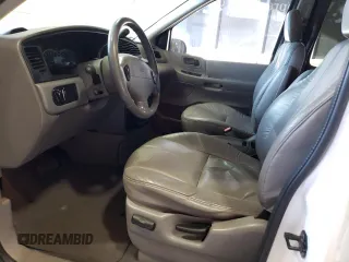 2000 Ford Windstar SE with VIN 2FMDA5244YBB82058, listed as a Copart auction lot 80650544 with Not Provided miles and Clean Title. Bid and sale history available at carsss.com. Image 7.