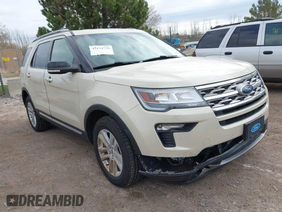 2018 Ford Explorer XLT z VIN 1FM5K8D8XJGB48238, wystawiony jako IAAI lot #42134728 z przebiegiem 88 434 mil mil oraz . Historia ofert i sprzedaży dostępna na DreamBid. Obrazek 1.
