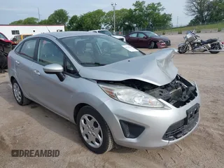 2013 Ford Fiesta S с VIN 3FADP4AJ9DM177022, выставлен на аукционе IAAI как лот 42535909 с пробегом 174 631 миль миль и . История ставок и продаж доступна на DreamBid. Изображение 1.