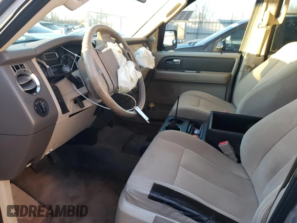 2011 Ford Expedition XL z VIN 1FMJU1G53BEF21649, wystawiony jako Copart lot #84542364 z przebiegiem 175 320 mil mil oraz Szkoda całkowita • Salvage title. Historia ofert i sprzedaży dostępna na DreamBid. Obrazek 7.