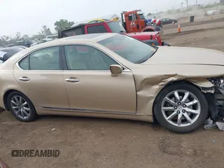 2007 Lexus LS 460 with VIN JTHBL46F775033849, listed as a IAAI auction lot 42426122 with 255,911 mi miles and . Bid and sale history available at DreamBid. Image 14.