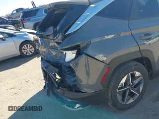 2025 Hyundai Tucson SEL with VIN 5NMJB3DE7SH501802, listed as a IAAI auction lot 41732301 with 2,942 mi miles and . Bid and sale history available at DreamBid. Image 6.