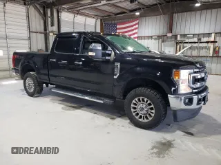 2020 Ford F-250 XL with VIN 1FT7W2B62LEE76574, listed as a Copart auction lot 56195465 with 40,710 mi miles and Salvage title. Bid and sale history available at DreamBid. Image 4.