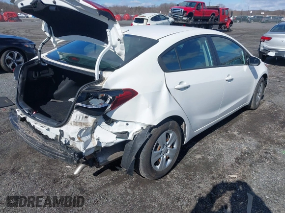2017 Kia Forte LX with VIN 3KPFK4A7XHE062659, listed as a IAAI auction lot 41595629 with 38,102 mi miles. Bid and sale history available at carsss.com. Image 4.