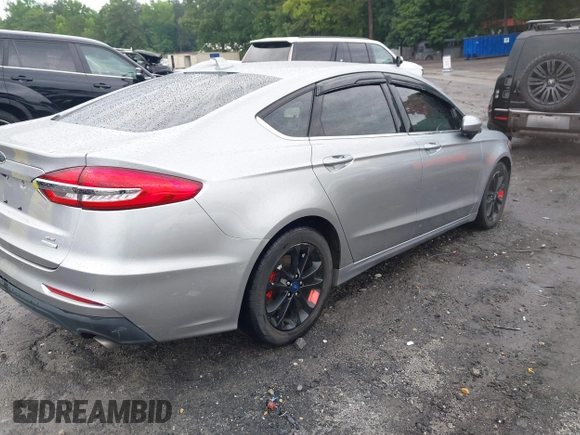 2020 Ford Fusion SE with VIN 3FA6P0HD5LR150418, listed as a IAAI auction lot 42347924 with 87,817 mi miles and . Bid and sale history available at DreamBid. Image 4.