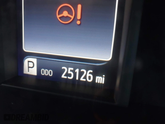 2015 Toyota Camry XLE with VIN 4T1BF1FK8FU040068, listed as a IAAI auction lot 40521641 with 25,156 mi miles and . Bid and sale history available at DreamBid. Image 15.